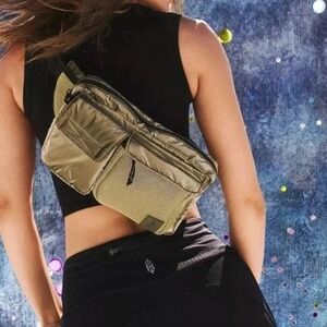 Free People FP Movement Courtside Cargo Sling Sporty Crossbody Belt Bag